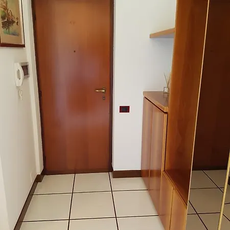 Apartman Casa Elena Albese Con Cassano